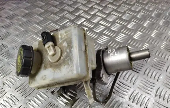 Mercedes-Benz A W169 Master brake cylinder A1694300202