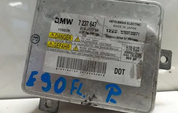 BMW 3 E90 E91 Headlight ballast module Xenon 7237647