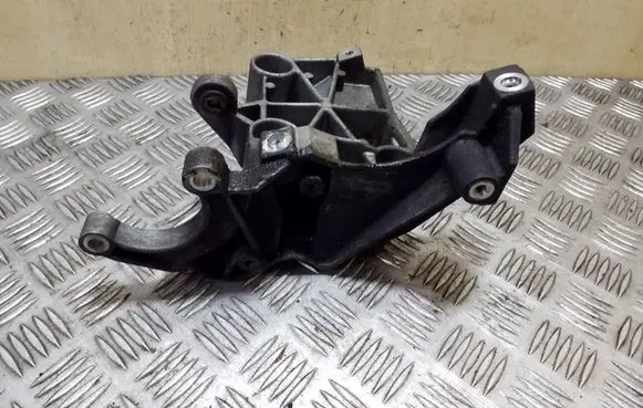 Audi Q5 SQ5 Power steering pump mounting bracket 059145169AH