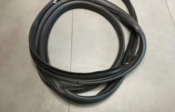 Volkswagen Amarok II Rubber seal rear door 2HJ839912B
