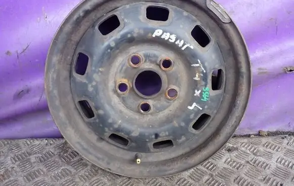 Volkswagen Transporter - Caravelle T4 R15 steel rim 