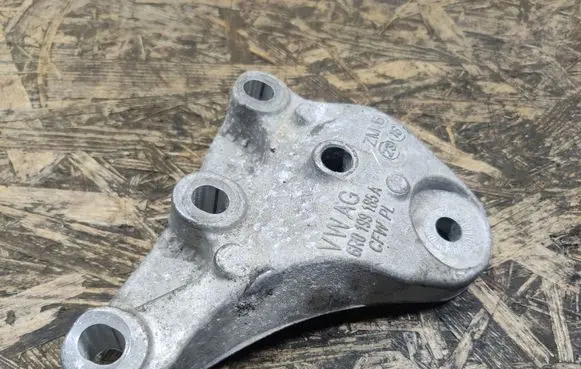 Seat Ibiza IV (6J,6P) Engine mounting bracket 6R0199185A