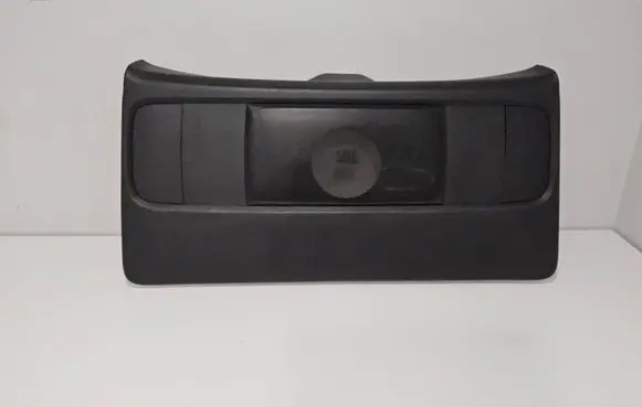 Toyota Sienna XL40 IV Tailgate trim 6775108040 6775108050