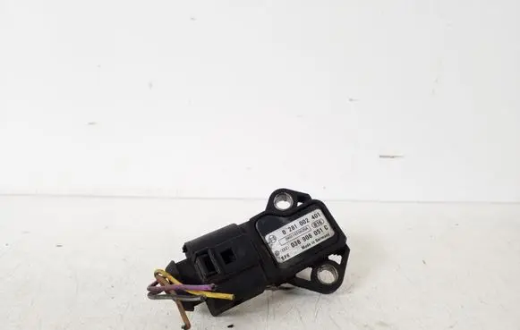 Audi A3 S3 8P Sensor 038906051C