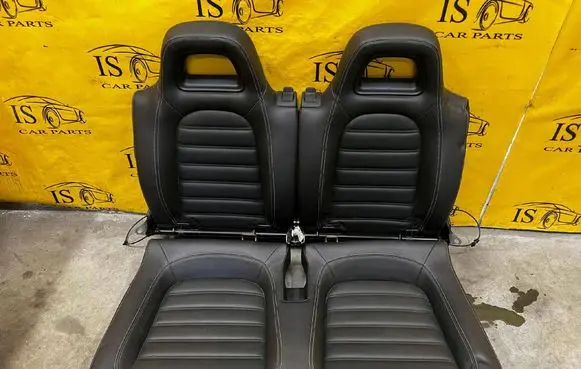 Volkswagen Scirocco Seat set 1K8885319