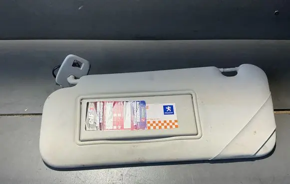 Peugeot 407 Sun visor 