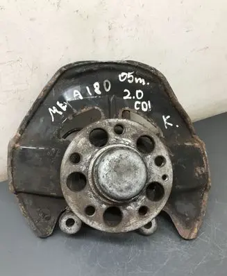 Mercedes-Benz A W169 Front wheel hub