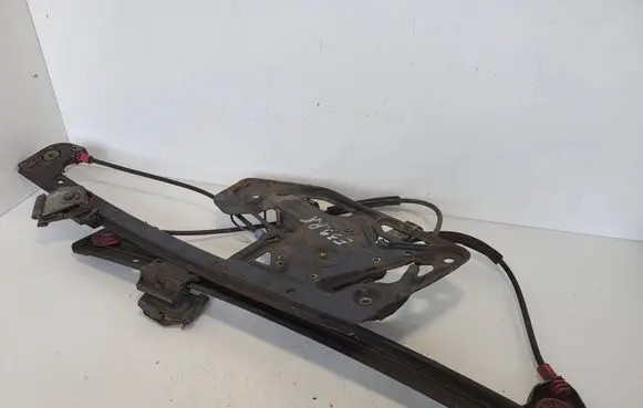 BMW 7 E38 Front door window regulator motor 338125201