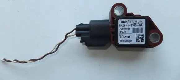 Land Rover Discovery 3 - LR3 Airbag deployment crash/impact sensor YDB000141
