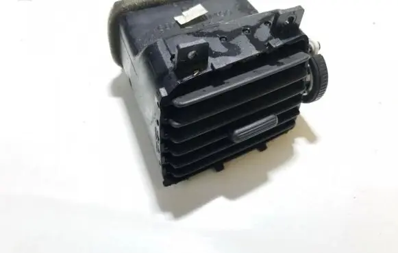 Nissan Almera N16 Dash center air vent grill 68750bm400