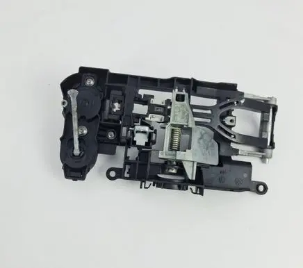 BMW 6 F06 Gran coupe Front door exterior handle/bracket X1729992305