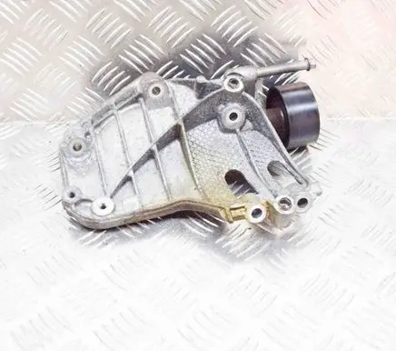BMW M4 F82 F83 A/C compressor mount bracket 7585167