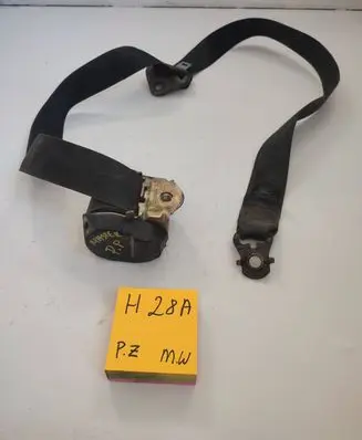 Renault Master II Front seatbelt 1072824B399
