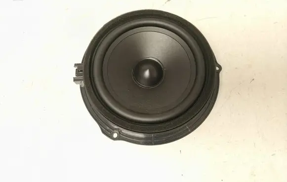 Land Rover Discovery Sport Rear door speaker BJ3218808CE