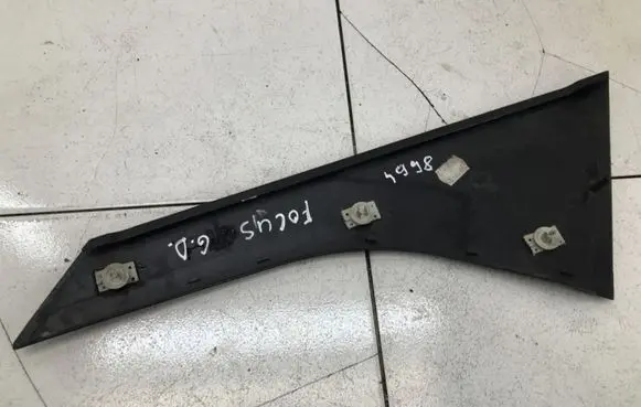 Ford Focus Other front door trim element 4M51A254A42