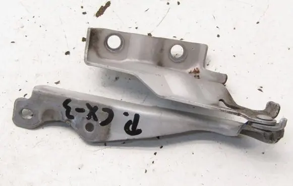 Mazda CX-3 Engine bonnet/hood hinges B45A