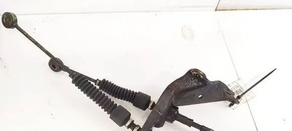 Toyota Avensis Verso Gear shift cable linkage 
