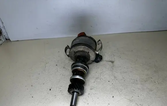 Ford Sierra Spark distributor 0237520003 85HF12100BA