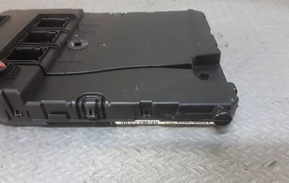 Renault Scenic II - Grand scenic II Comfort/convenience module 8200780021