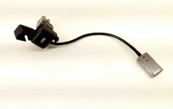 Honda Accord AUX in-socket connector 