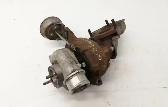 Honda CR-V Turbo 18900R06E01