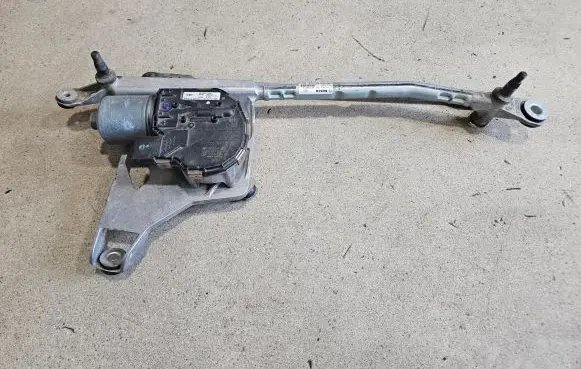 Audi Q7 4M Front wiper linkage and motor 4M2955023B 4M2955119A