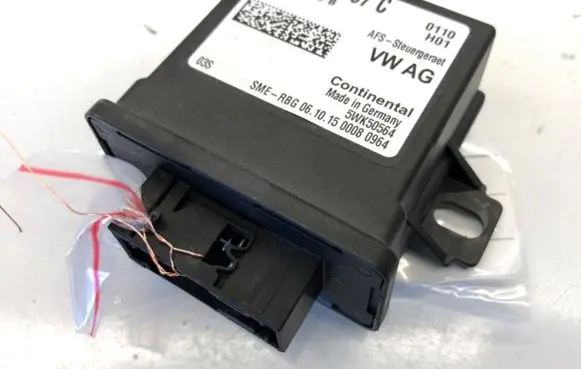 Volkswagen Touareg II Xenon control unit/module 7P6907357C