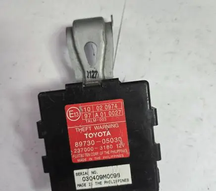 Toyota Avensis T250 Alarm control unit/module 8973005030 2370003180 030409M0098