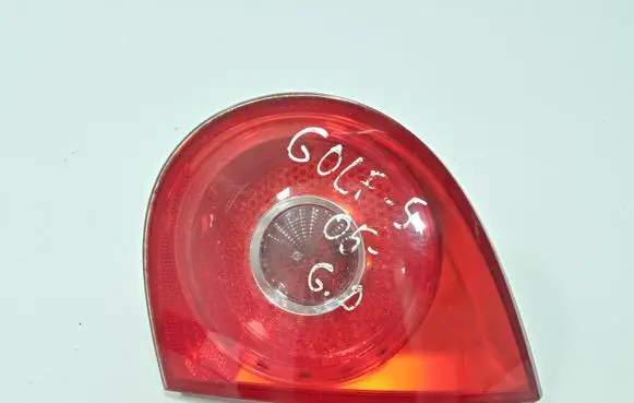 Volkswagen Golf V Tailgate rear/tail lights 28508004