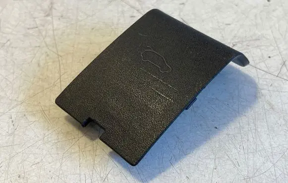 Audi Q2 - Other trunk/boot trim element
