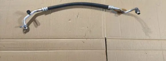 Subaru XV I Air conditioning (A/C) pipe/hose