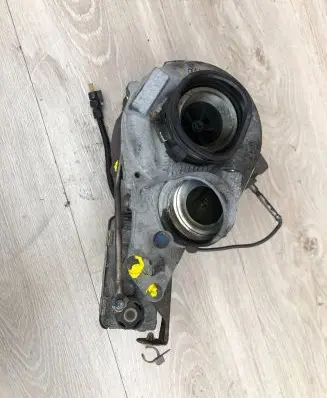 Mercedes-Benz C W204 Turbo A6460901080 6460901080