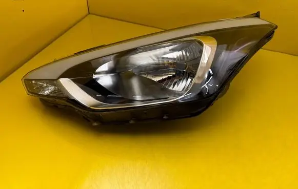 Hyundai i20 (GB IB) Headlight/headlamp 92101C8000