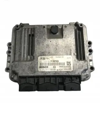 Mazda 3 I Engine control unit/module 6M6112A650BB