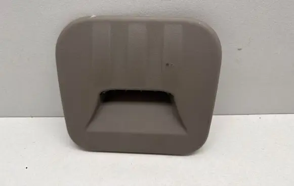 Rear air vent grill