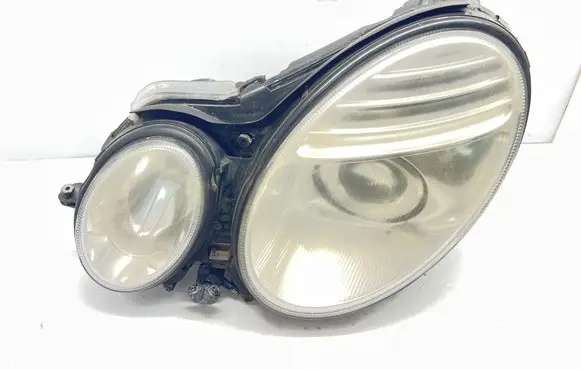 Mercedes-Benz E W211 Headlight/headlamp 16259100 5DC009060