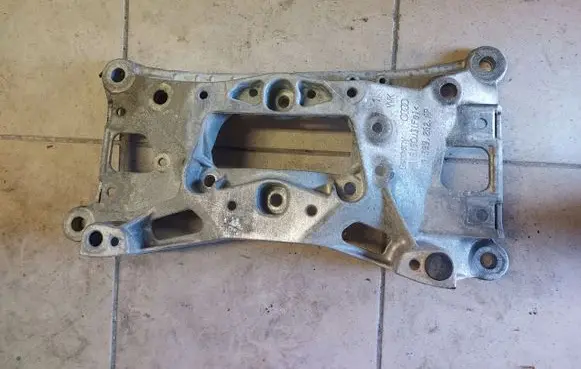 Audi A4 S4 B9 Gearbox mounting bracket 8W0399262AP