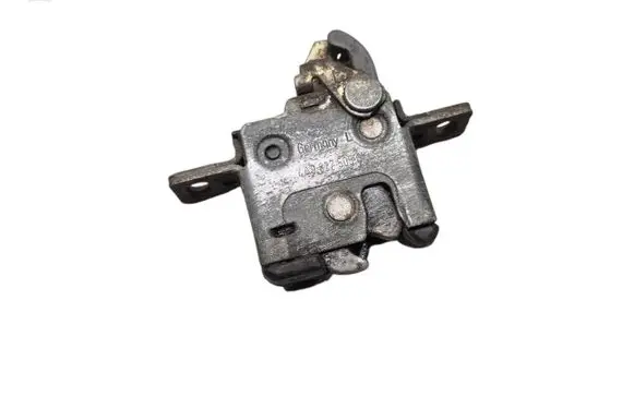 Audi A6 S6 C4 4A Tailgate/trunk/boot lock/catch/latch 4A9827505C