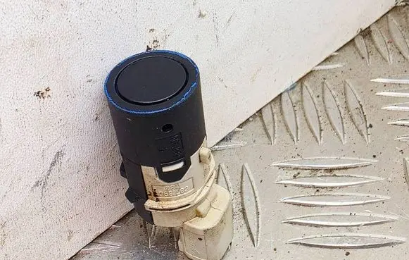 Land Rover Range Rover Sport L320 Parking PDC sensor YDB500300