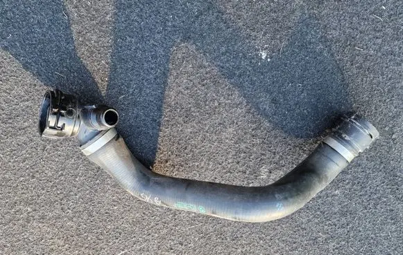 BMW 4 F36 Gran coupe Engine coolant pipe/hose 8662836 154129148378