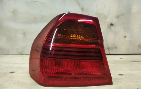 BMW 3 E90 E91 Rear/tail lights 6937457