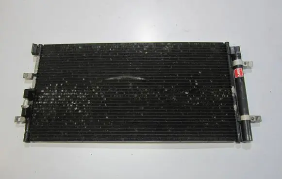 A/C cooling radiator (condenser)