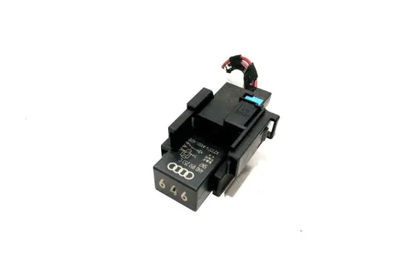 Audi A8 S8 D4 4H Other relay 4H0951253C 4H0937529