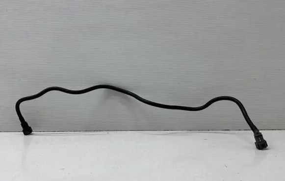 Coolant pipe/hose
