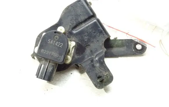 Lexus RC Headlight/headlamp level sensor 