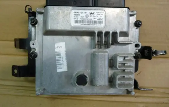 Hyundai i20 (GB IB) Engine control unit/module ECU 391402A100 28526559 10R041416