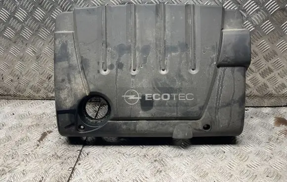 Opel Zafira B Engine cover (trim) 315829598