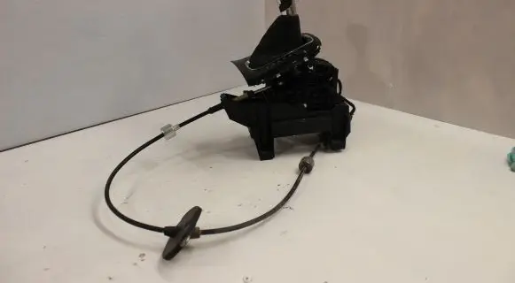 Opel Mokka X Gear shifter/selector 42505138