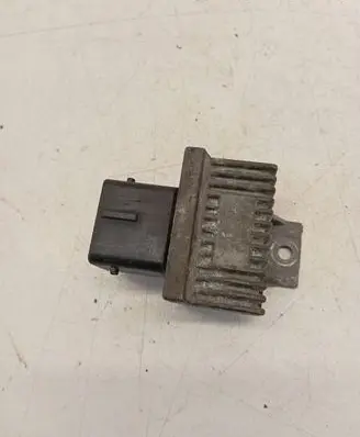 Opel Vivaro Glow plug pre-heat relay PA6T25GF15