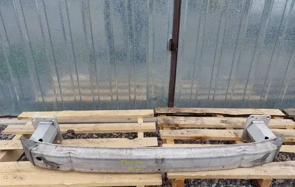 Peugeot 308 Front bumper support beam